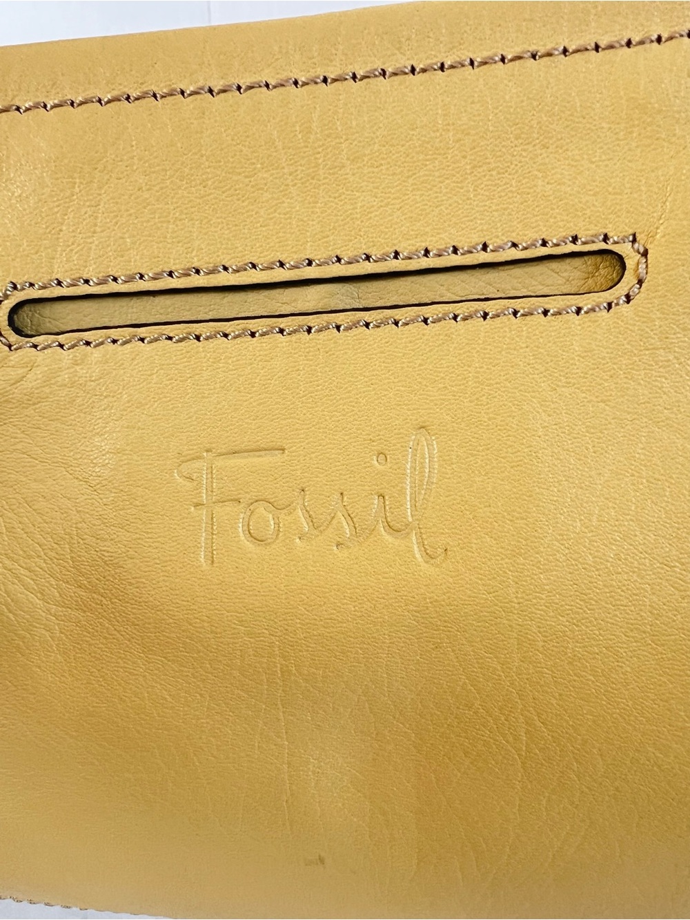 Fossil VTG Long Live Vintage 1954 Pale Yellow Leather Baguette Shoulder Bag - Picture 5 of 15